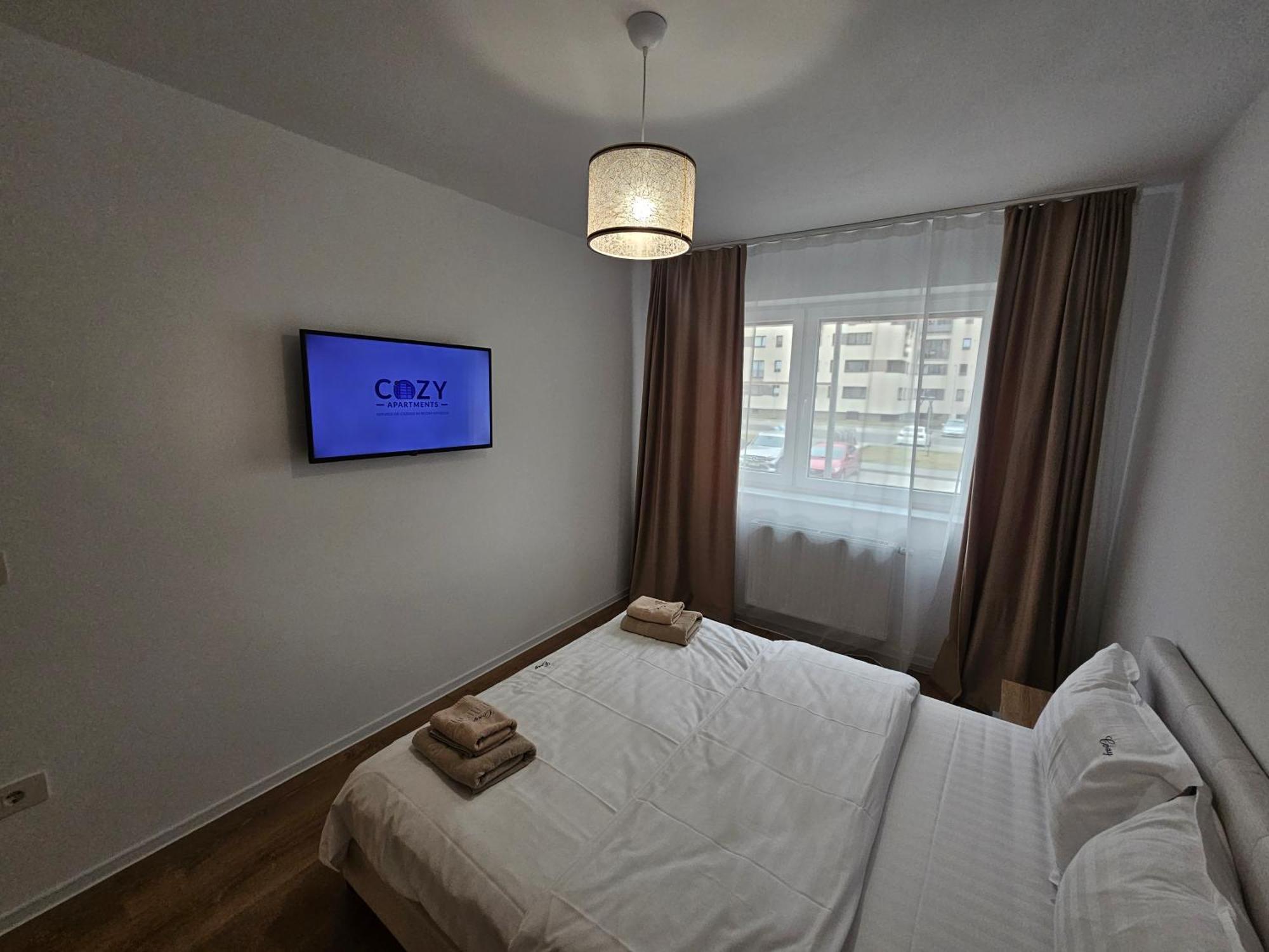 Deluxe Cozy Apartments - Coresi Mall #Brasov Luaran gambar