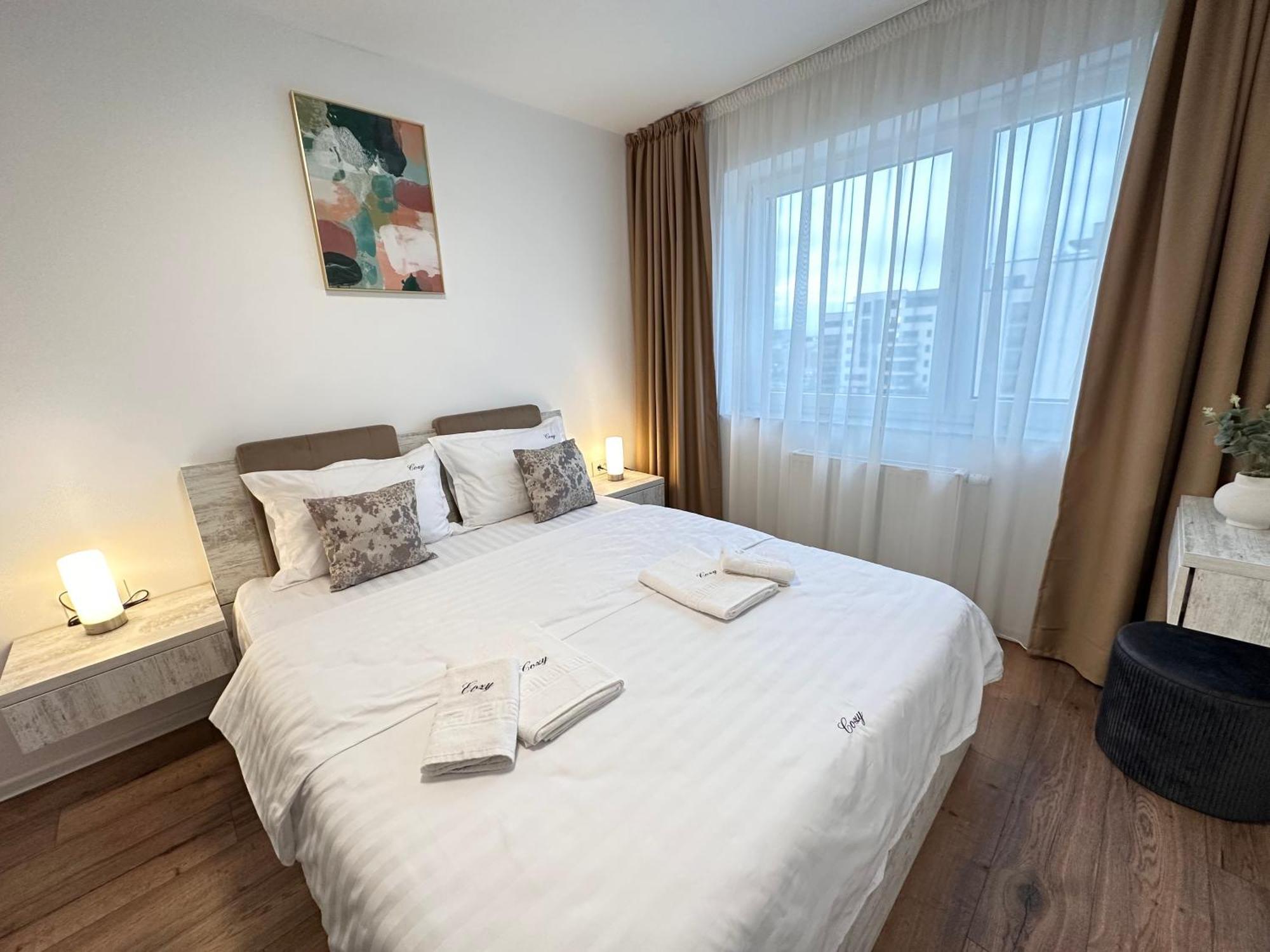 Deluxe Cozy Apartments - Coresi Mall #Brasov Luaran gambar